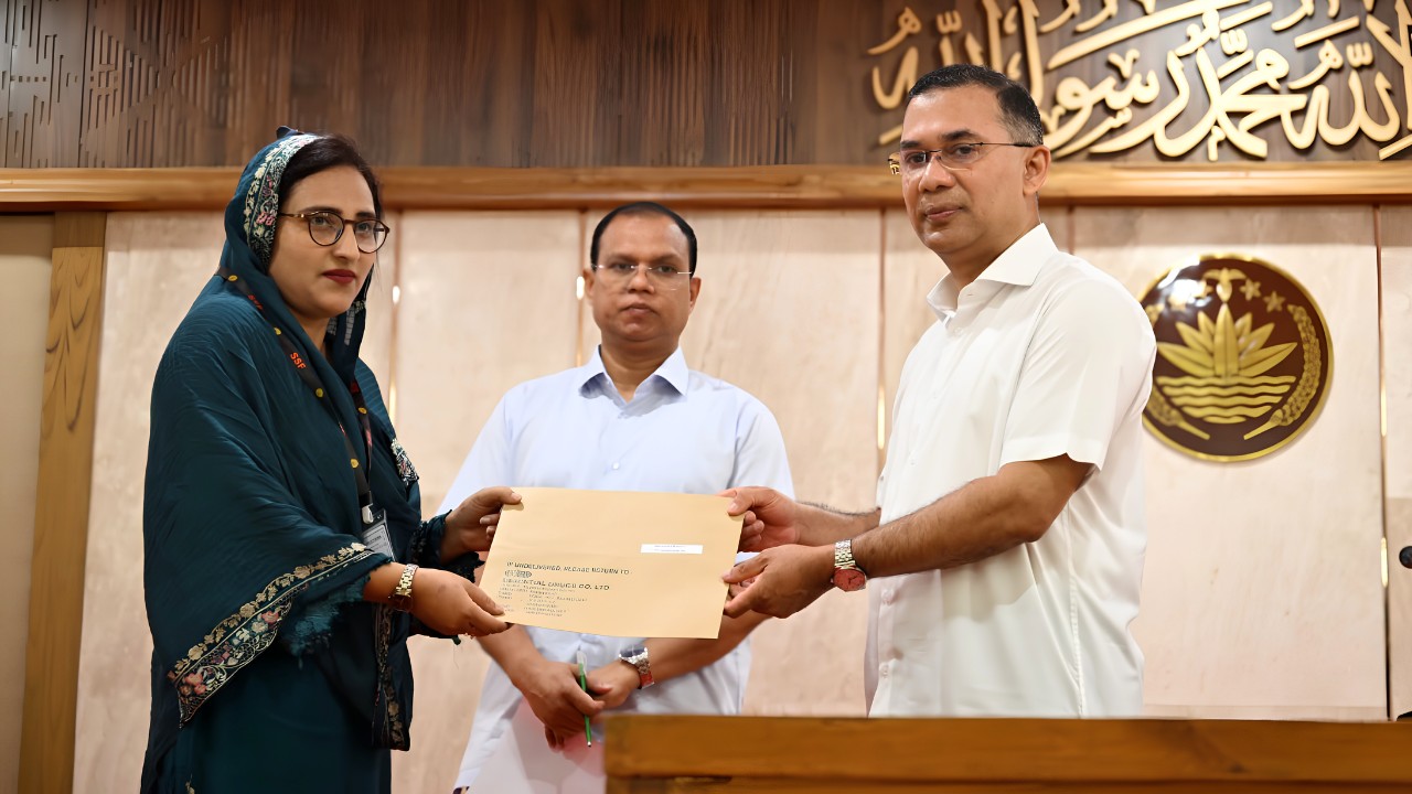 গুম-খুনের শিকার পরিবারের সদস্যদের নিয়োগপত্র দিলেন প্রধানমন্ত্রী
